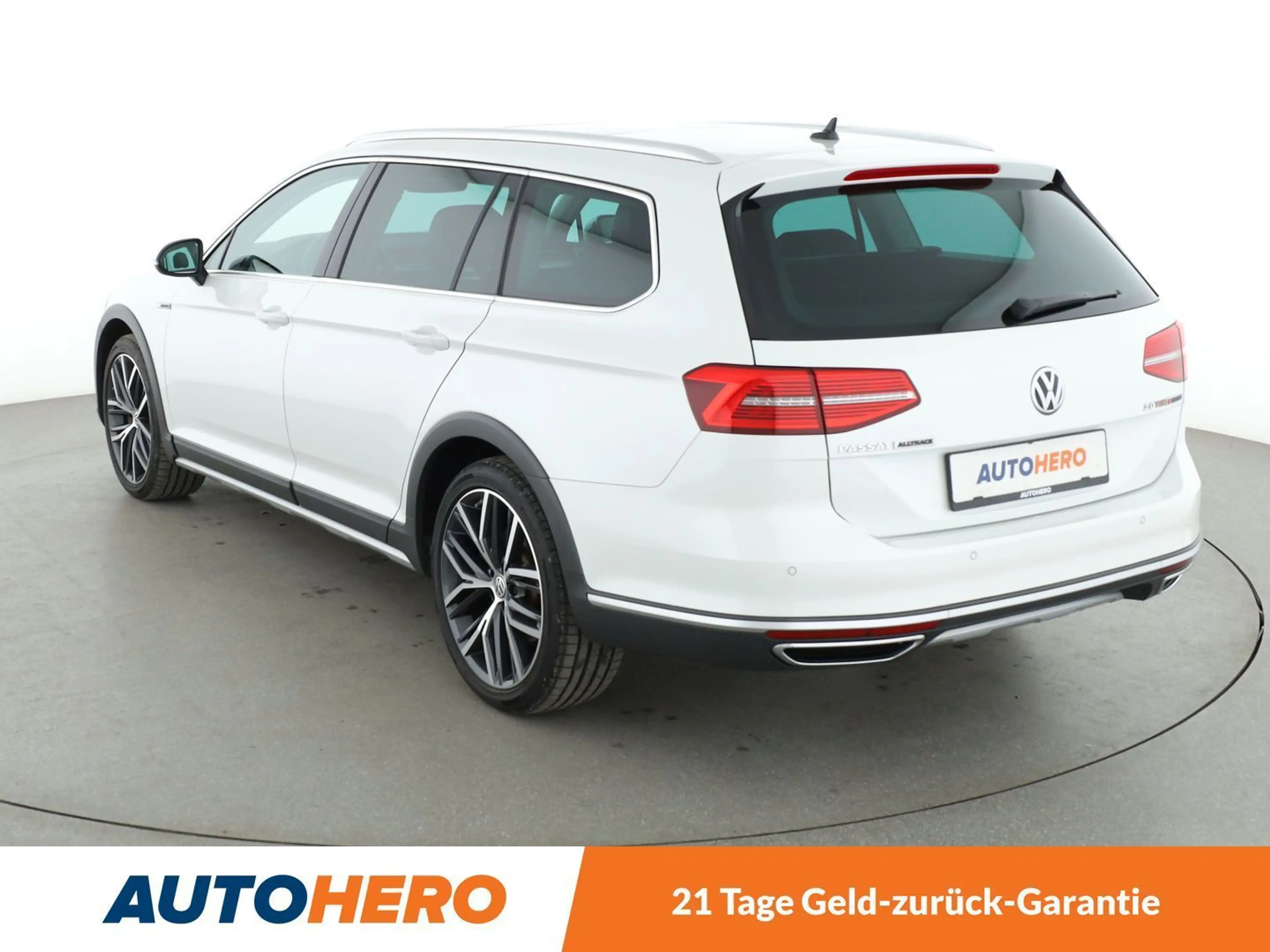 Volkswagen Passat Alltrack 2.0 TDI 4Motion BlueMotion Tech — photo 4