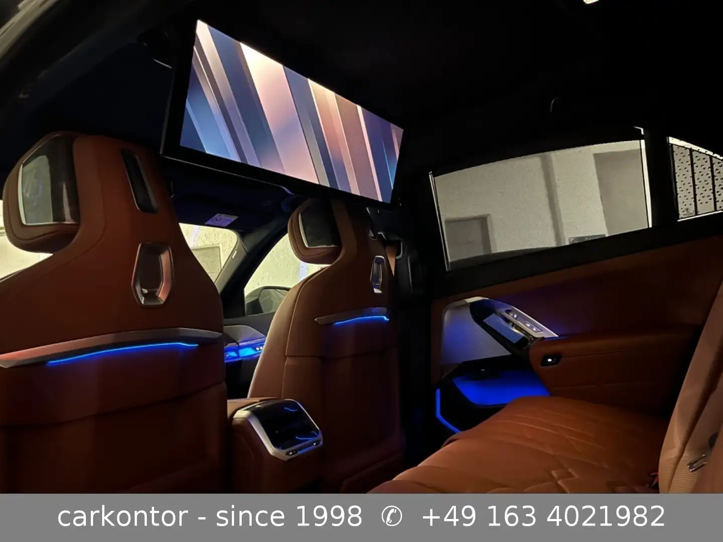 BMW i7 xDr. 60 *M SPORT*THEATRE*LOUNGE SEAT*PANO SKY Šedá - 2