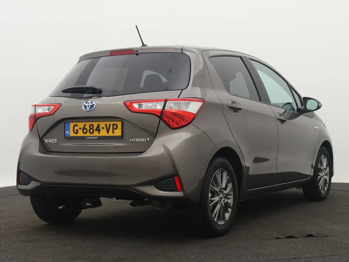 Toyota Yaris 1.5 Hybrid Dynamic | Apple CarPlay | Android Auto Gris - 2