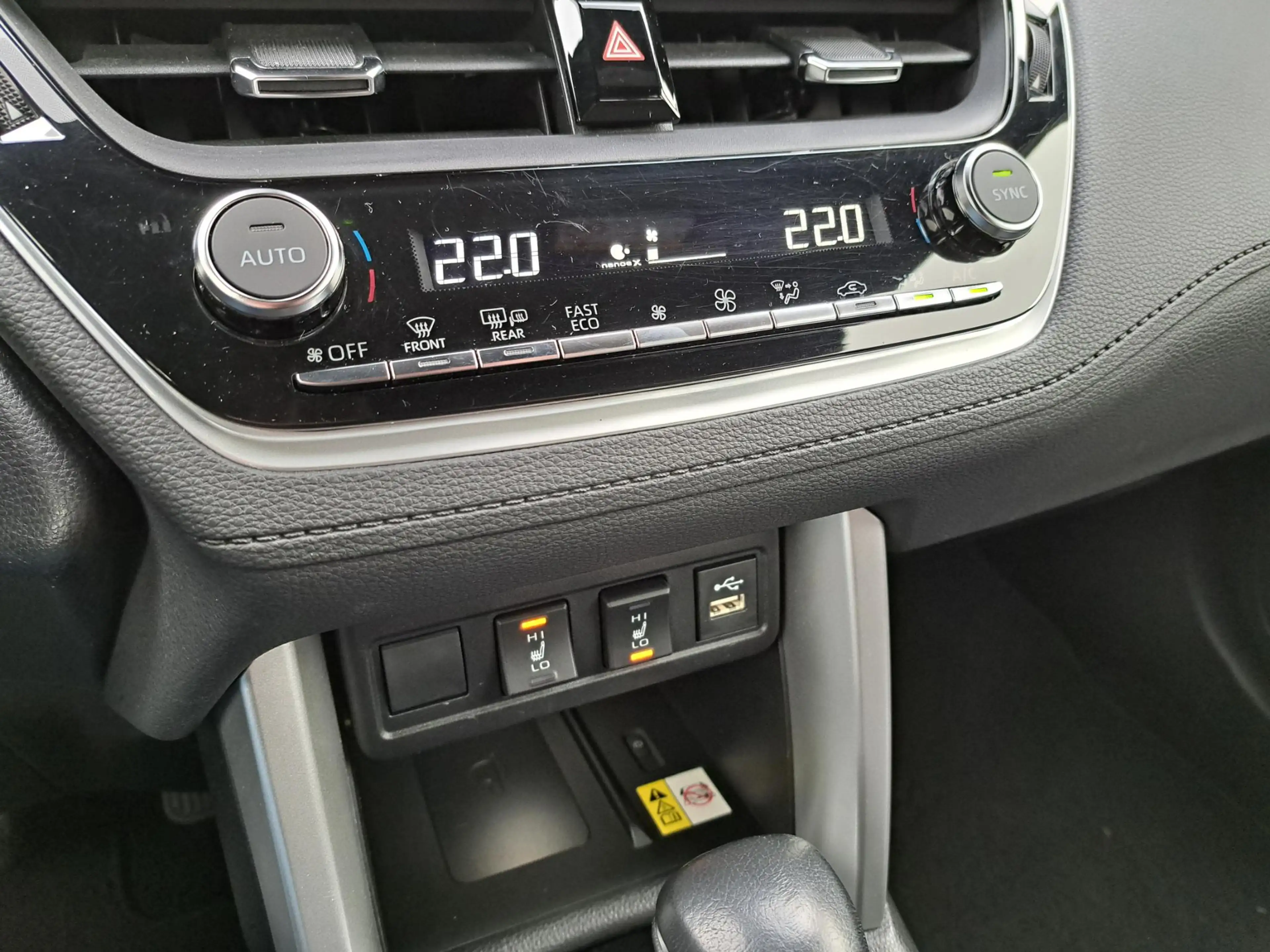 Toyota Corolla Cross 2.0 HYBRID 184PK FIRST-EDITION BLIND-SPOT EL-ACHTE — photo 19