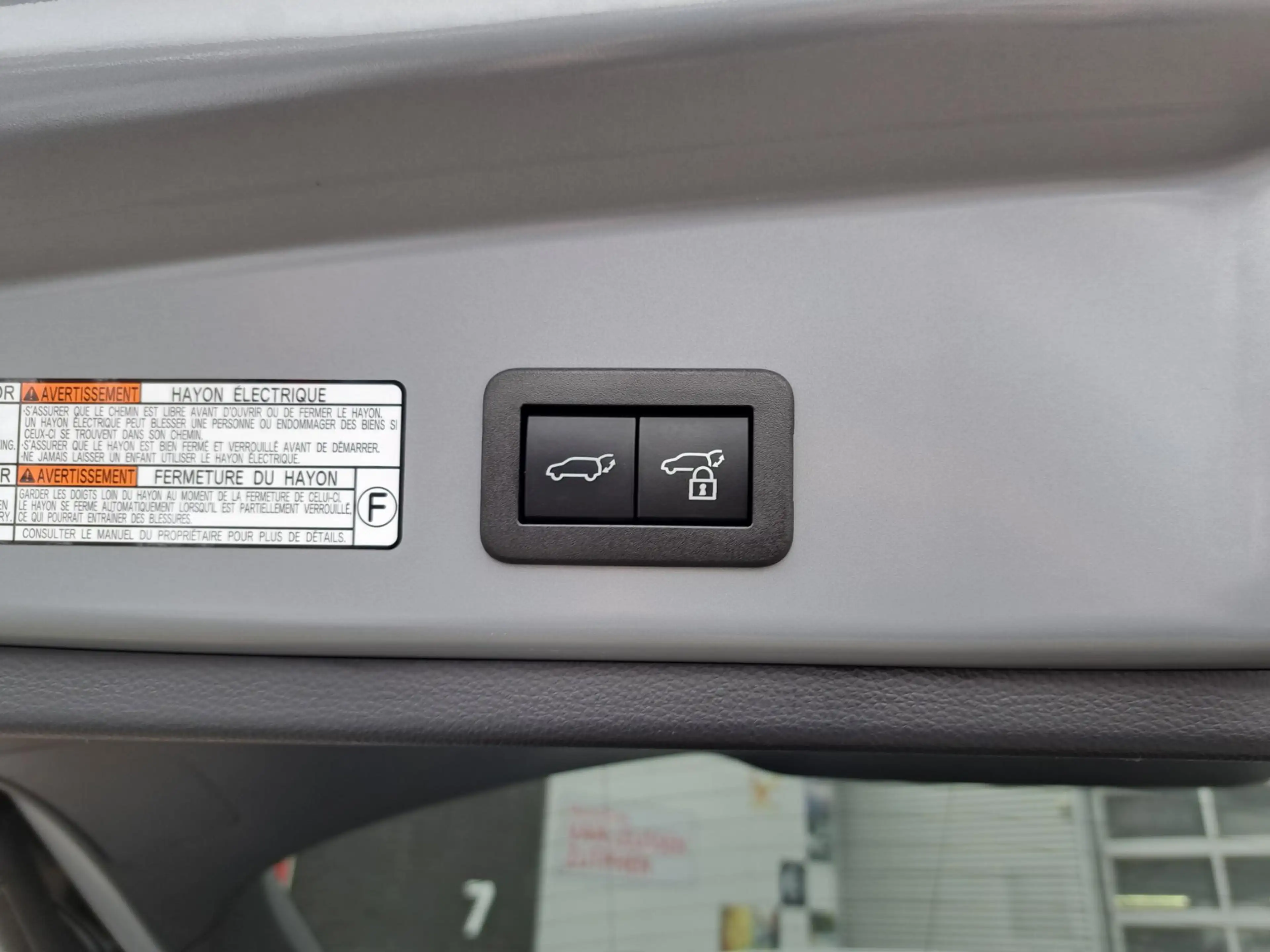 Toyota Corolla Cross 2.0 HYBRID 184PK FIRST-EDITION BLIND-SPOT EL-ACHTE — photo 8