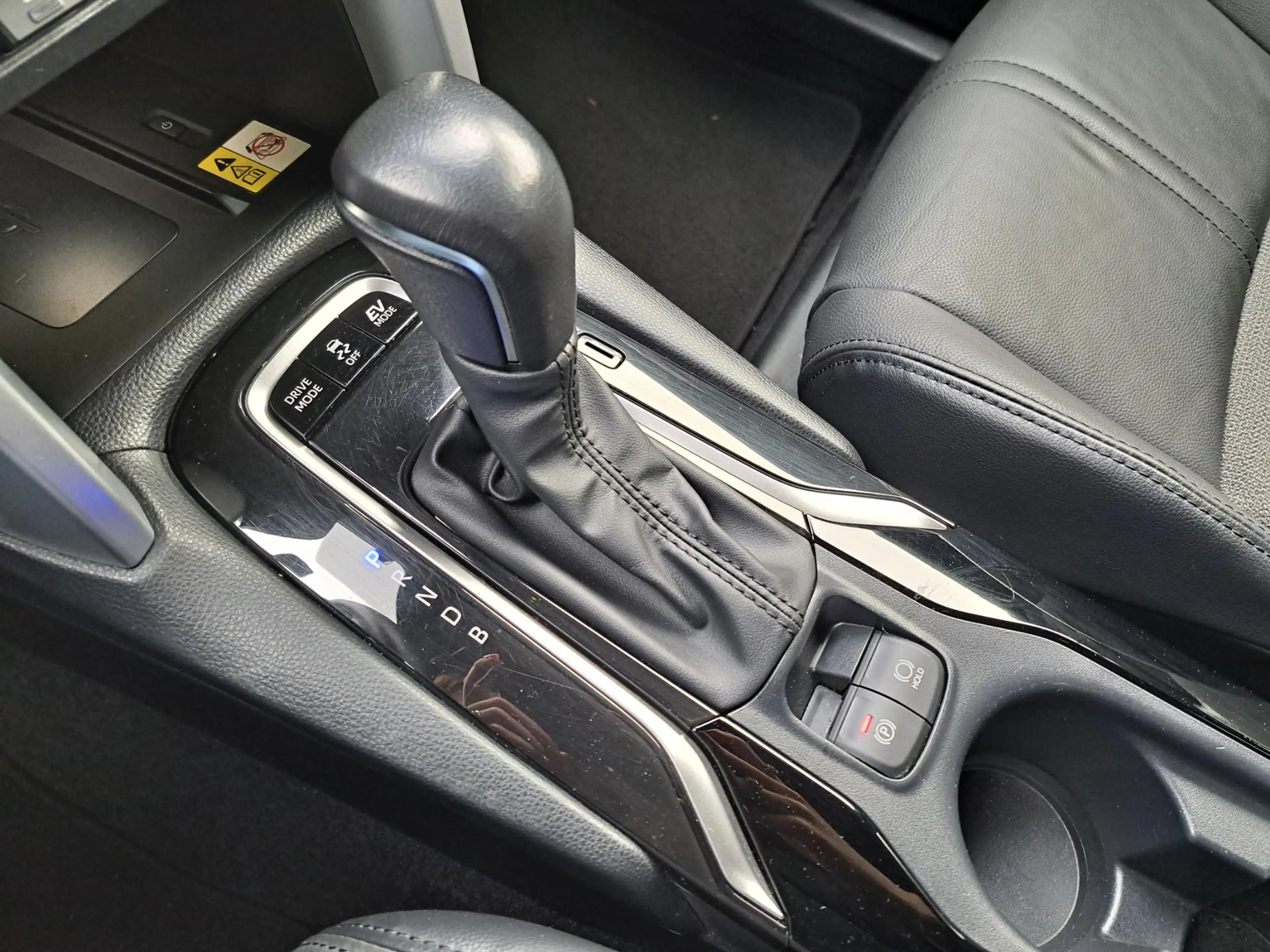 Toyota Corolla Cross 2.0 HYBRID 184PK FIRST-EDITION BLIND-SPOT EL-ACHTE — photo 20