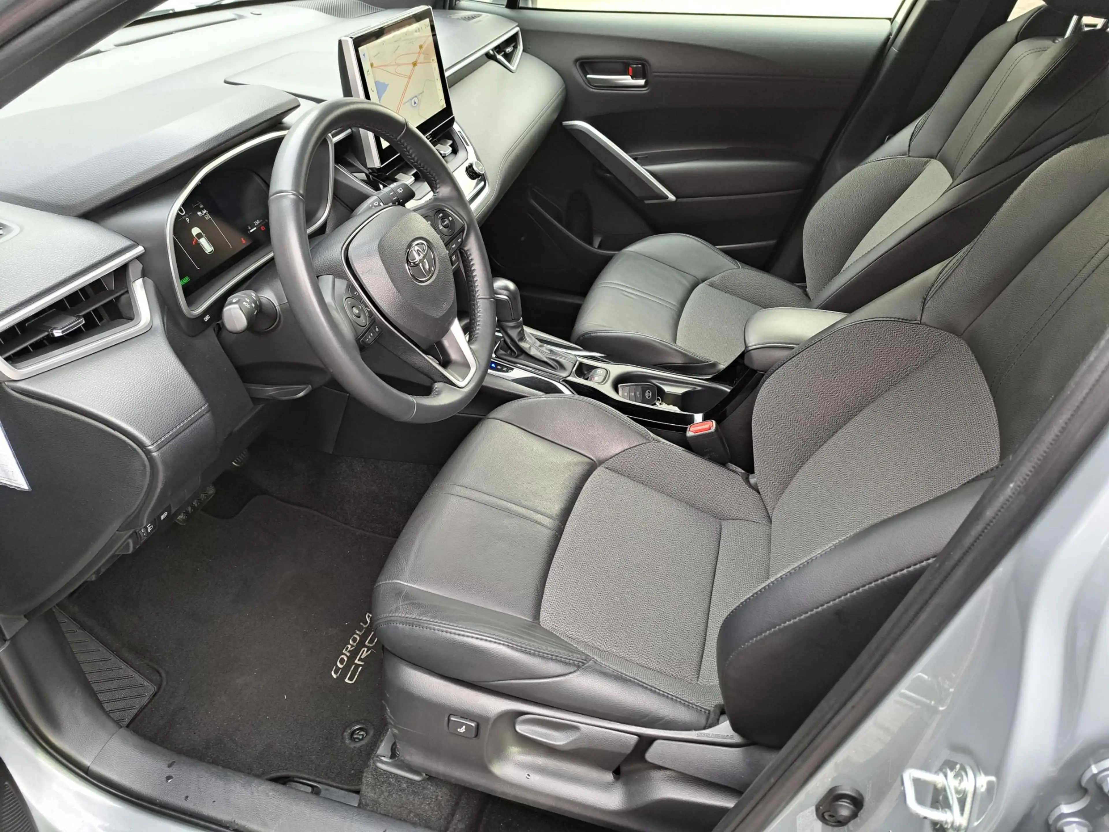 Toyota Corolla Cross 2.0 HYBRID 184PK FIRST-EDITION BLIND-SPOT EL-ACHTE — photo 11