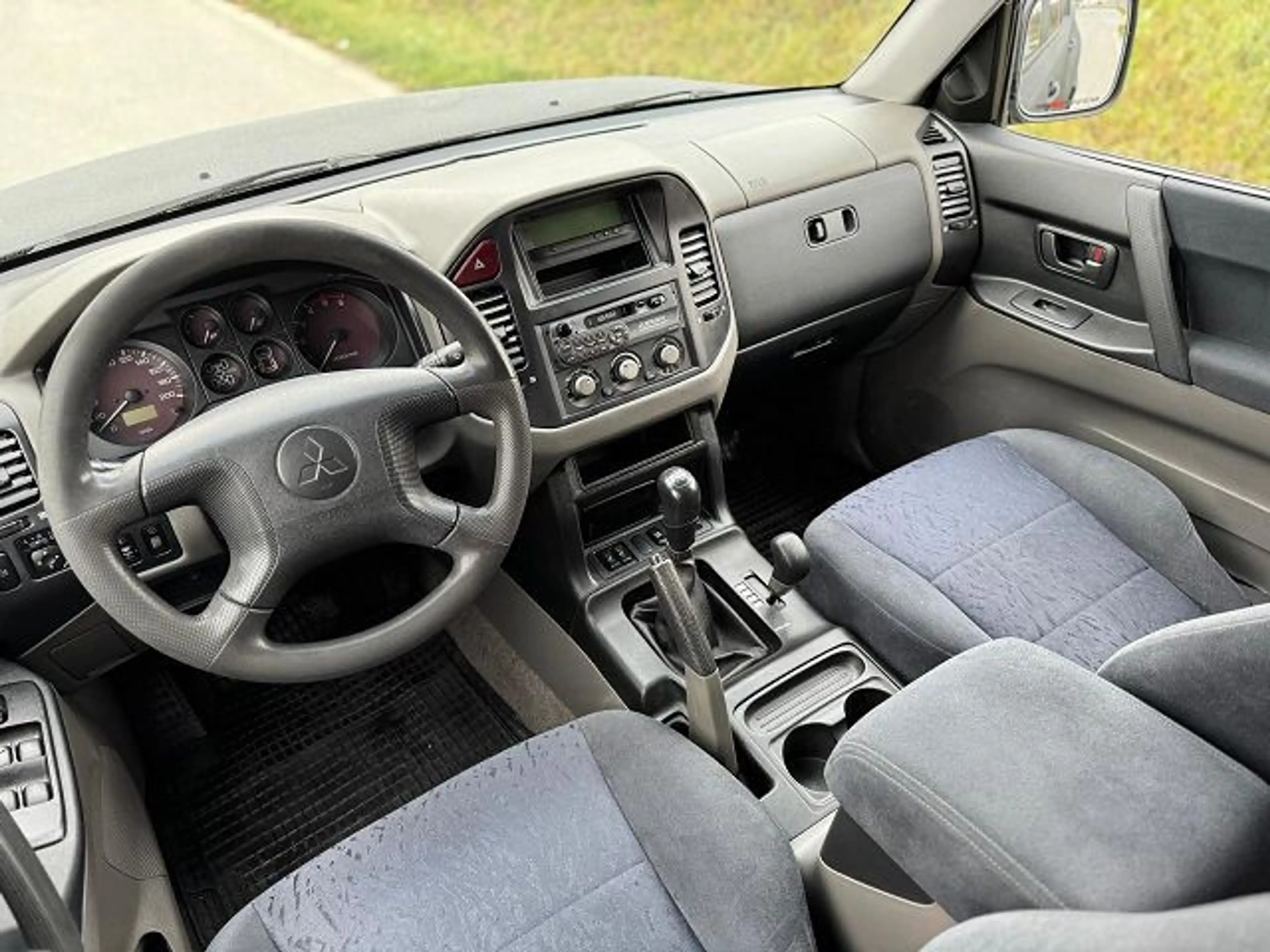 Mitsubishi Pajero 3,2 DI-D – 7-Sitzer - OFFROAD + WINCH TÜV — photo 15