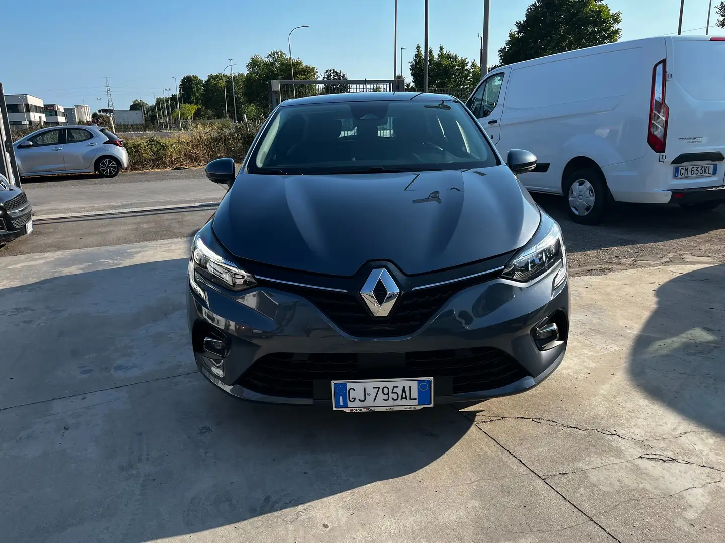 Renault Clio Clio 1.0 tce Business 90cv my21 Gris - 2