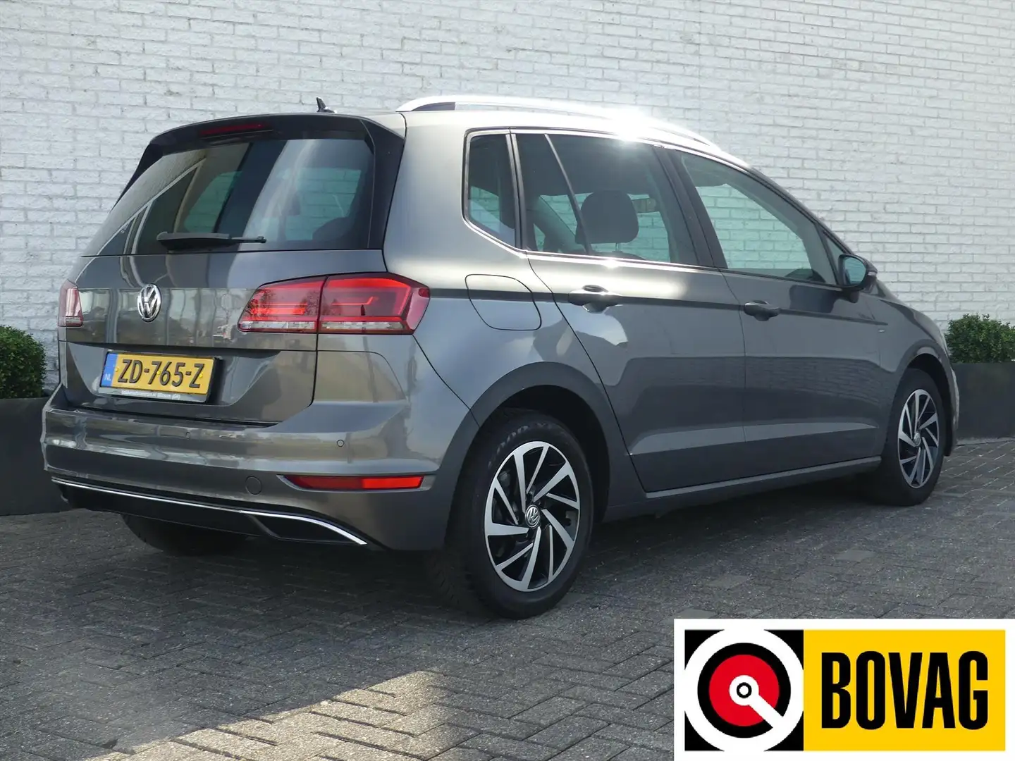 Volkswagen Golf Sportsvan 1.0 TSI HIGHLINE JOIN 110PK DSG NAVI/CAMERA/ADAP.C Szürke - 2