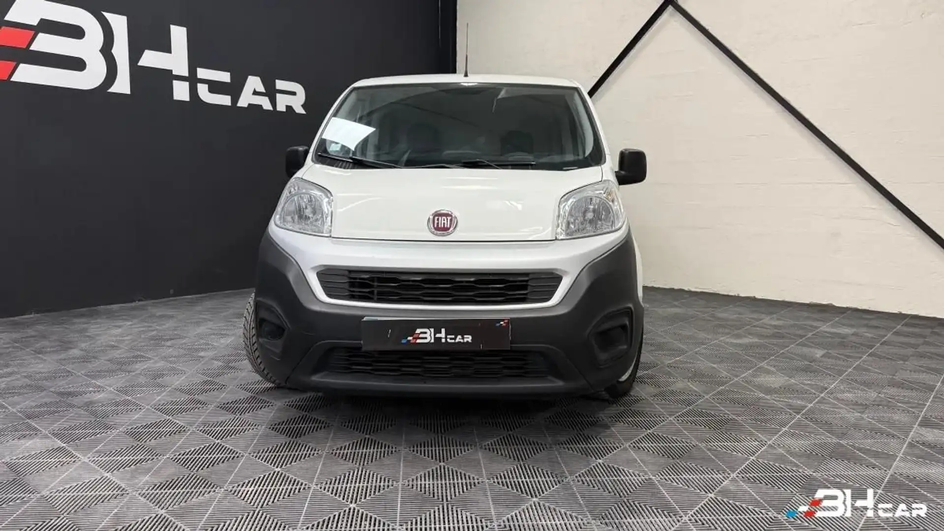Fiat Fiorino vu fourgon 1.3 mjt 80 pack professional tva recupe - 2