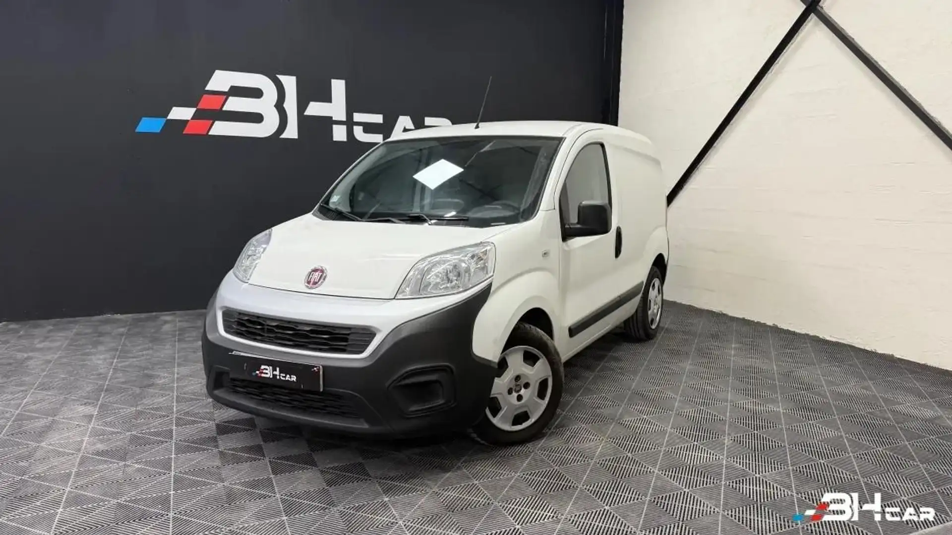 Fiat Fiorino vu fourgon 1.3 mjt 80 pack professional tva recupe - 1