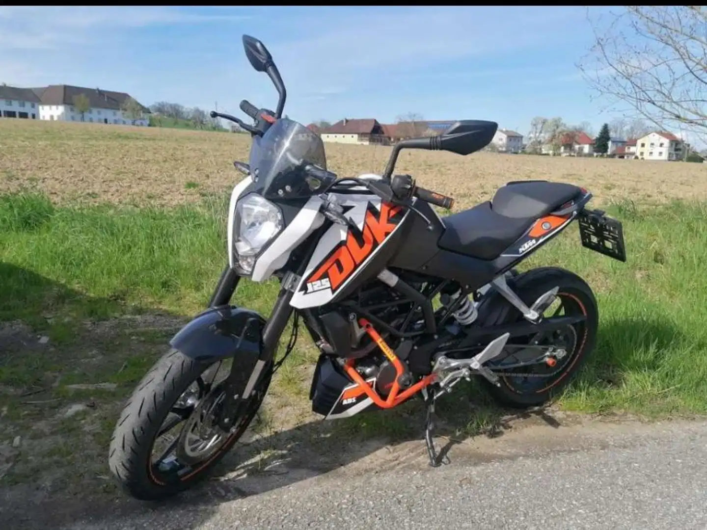 KTM 125 Duke Білий - 1