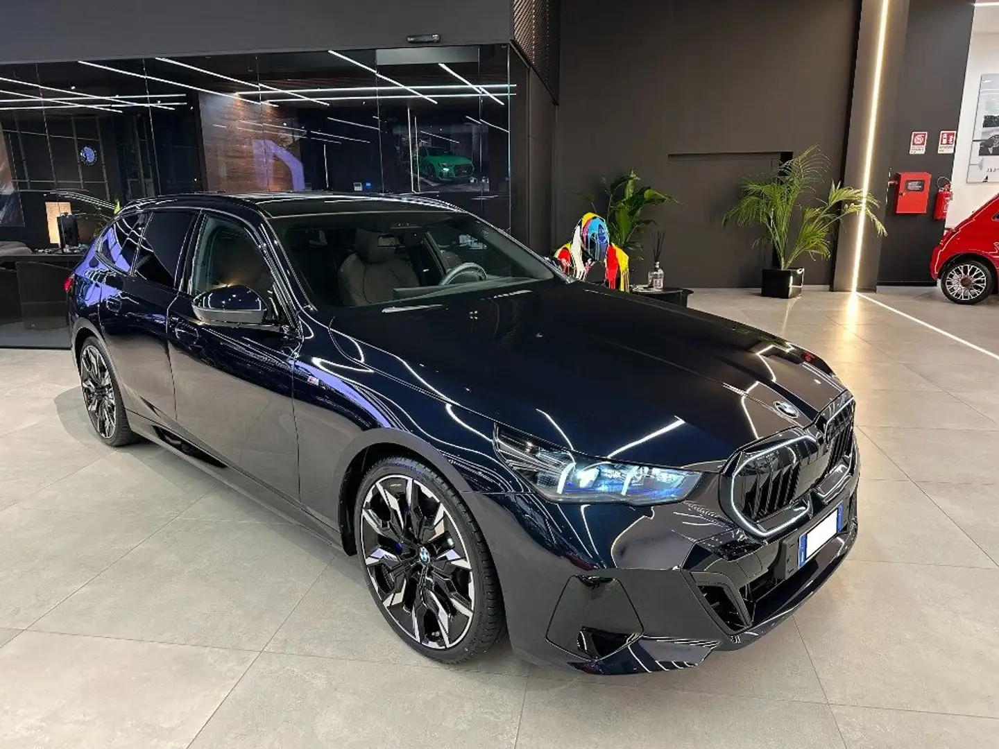 BMW 520 d 48V xDrive Touring Msport Blu/Azzurro - 2
