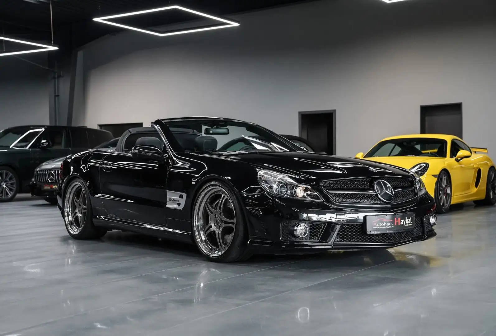 Mercedes-Benz SL 63 AMG Pano-Airscarf-AMG Drivers-Carbon Schwarz - 1
