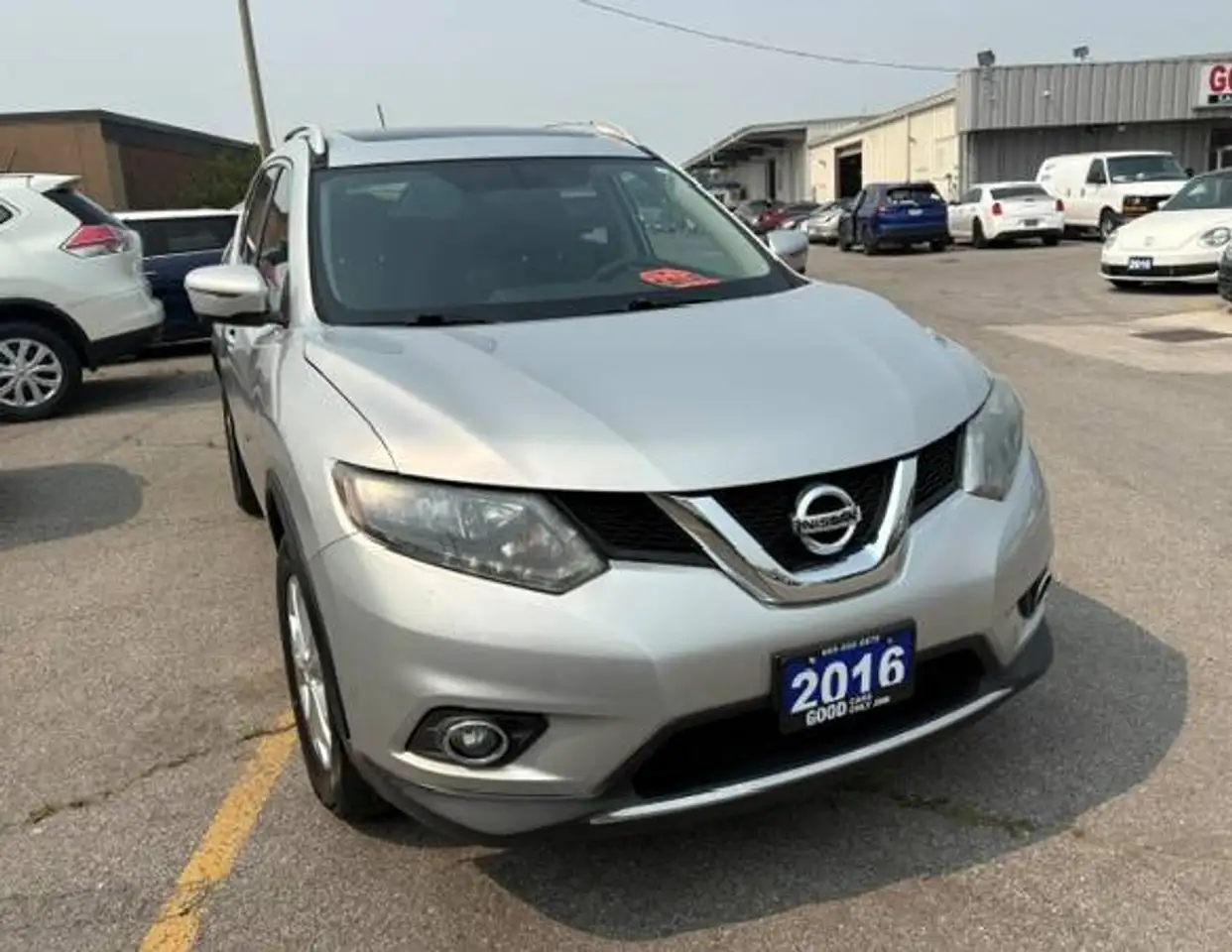 Nissan Rogue fotografie Nissan Rogue