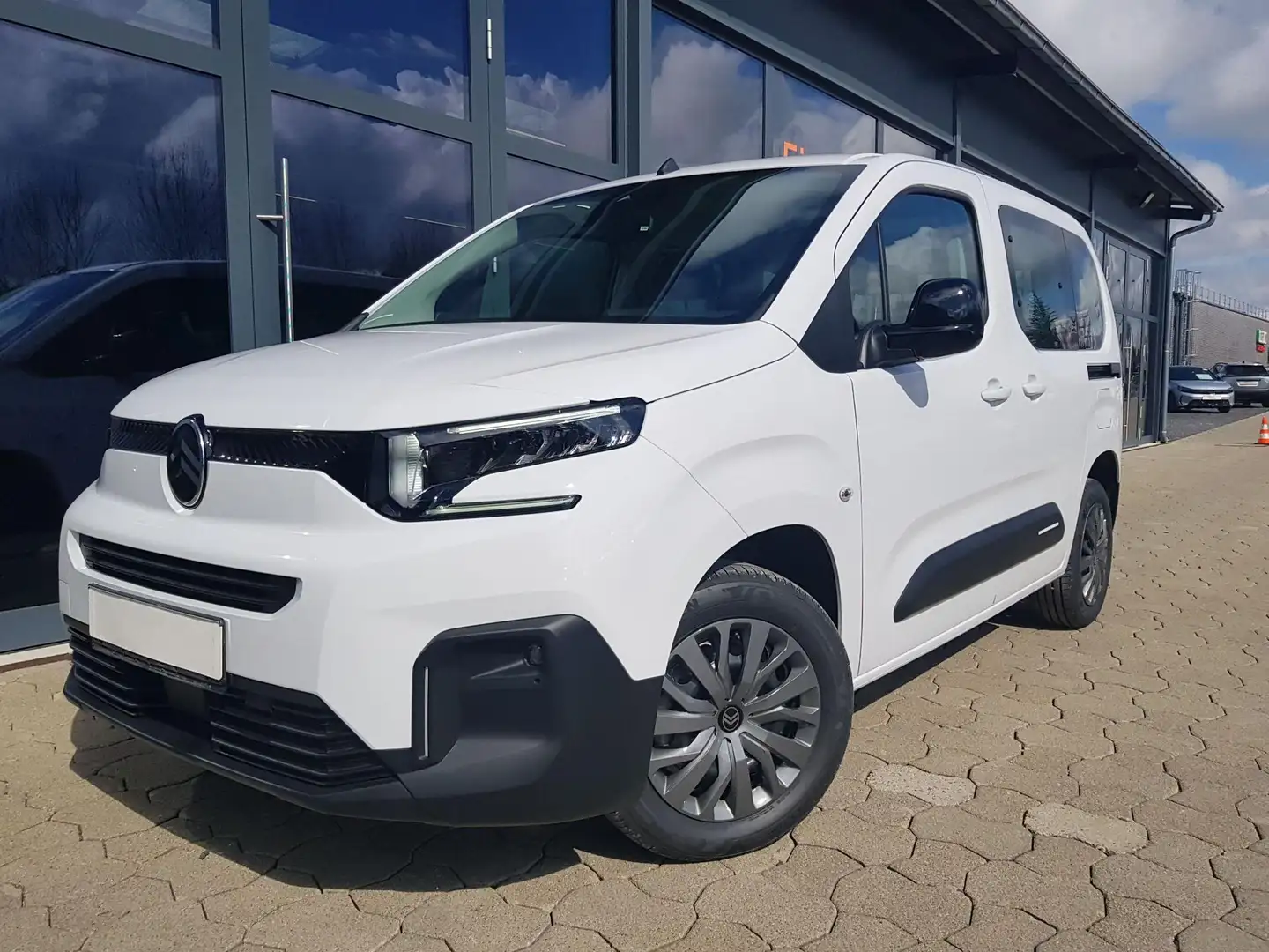 Citroen Berlingo M Plus 1,5 BHDI FWD Schaltgetriebe 74KW/100PS S... Weiß - 1