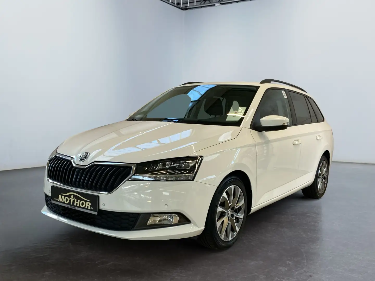Skoda Fabia Combi Best of 1.0 TSI DSG FLA SpurH LM LED Weiß - 2