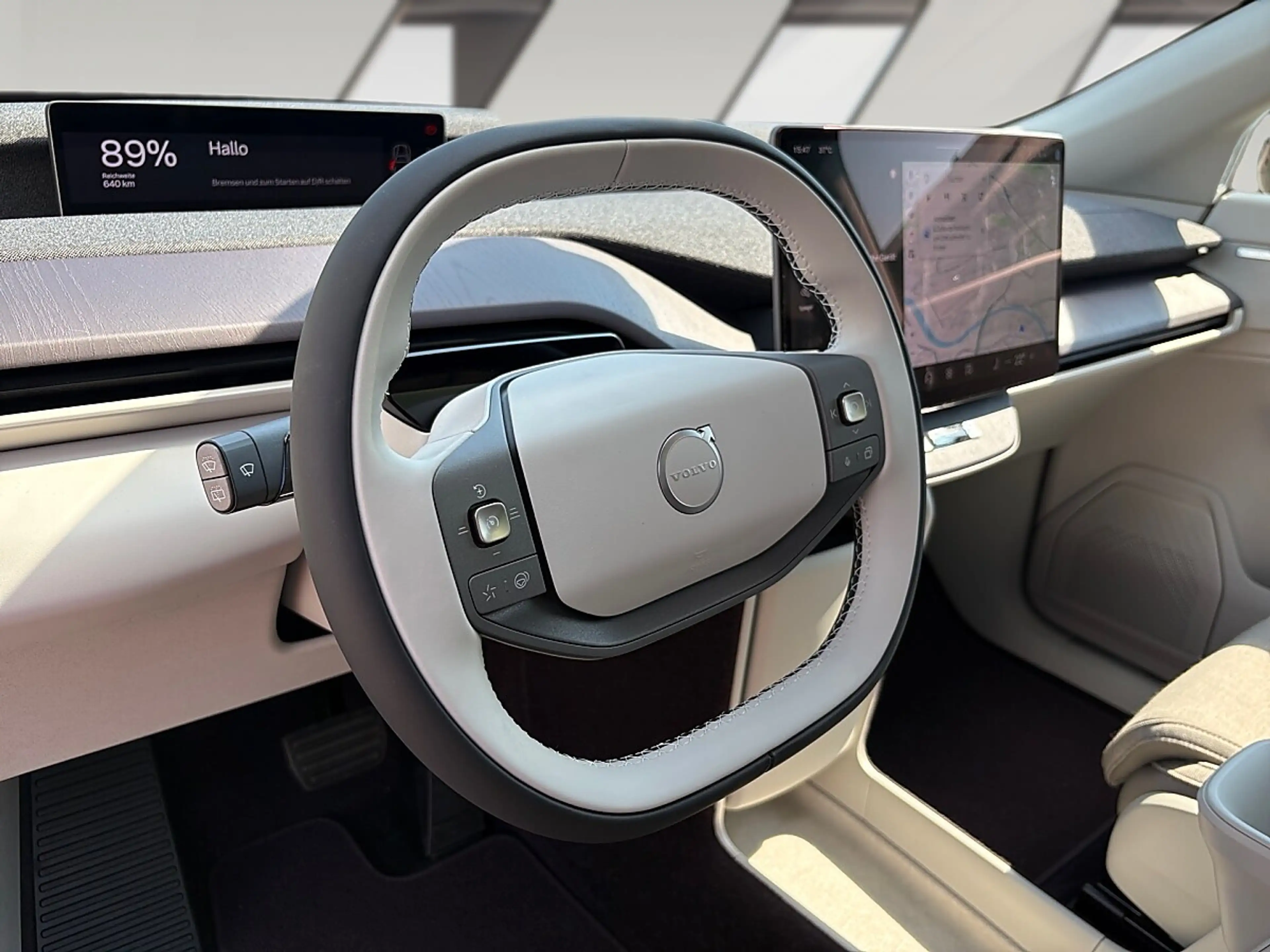 Volvo EX60 Ultra P10 AWD — photo 12