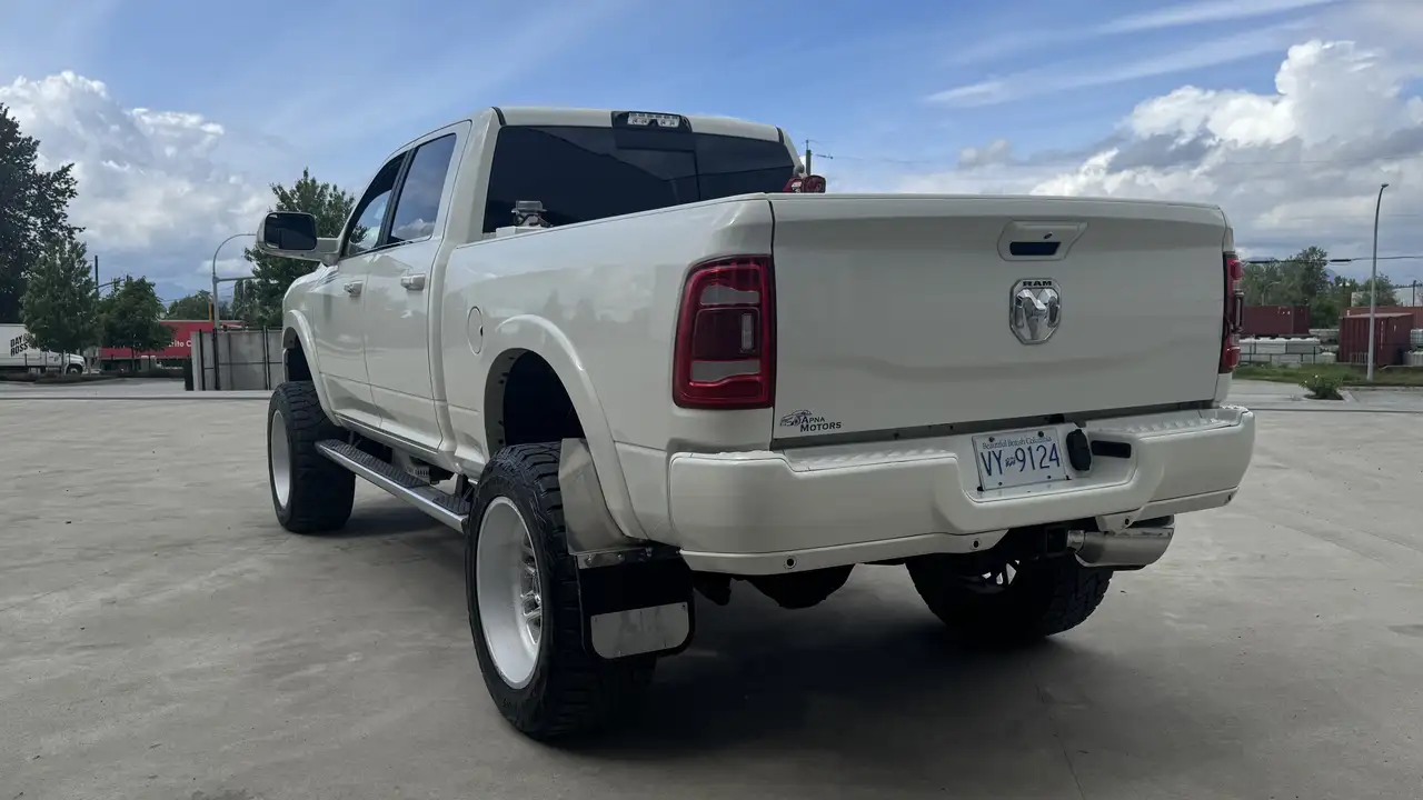 RAM 3500 снимка RAM 3500