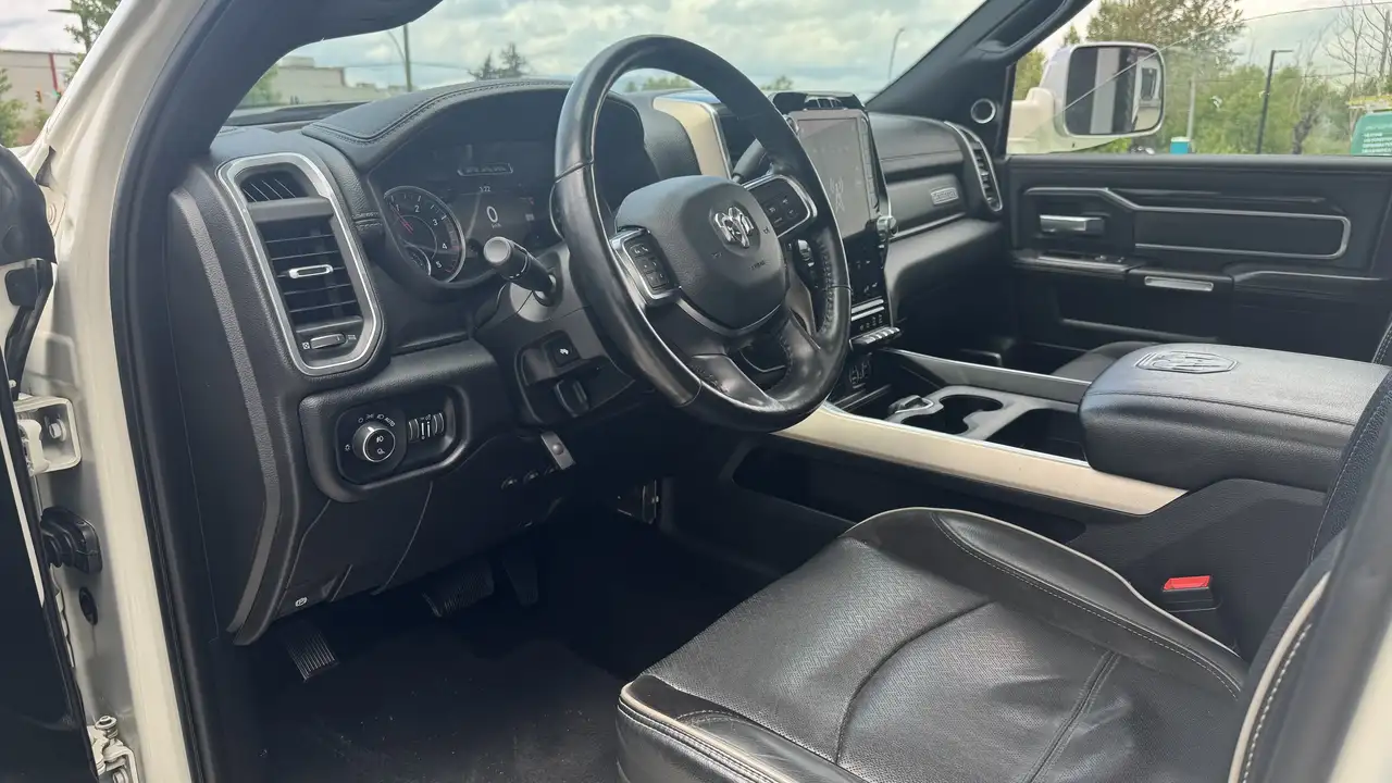 RAM 3500 снимка RAM 3500