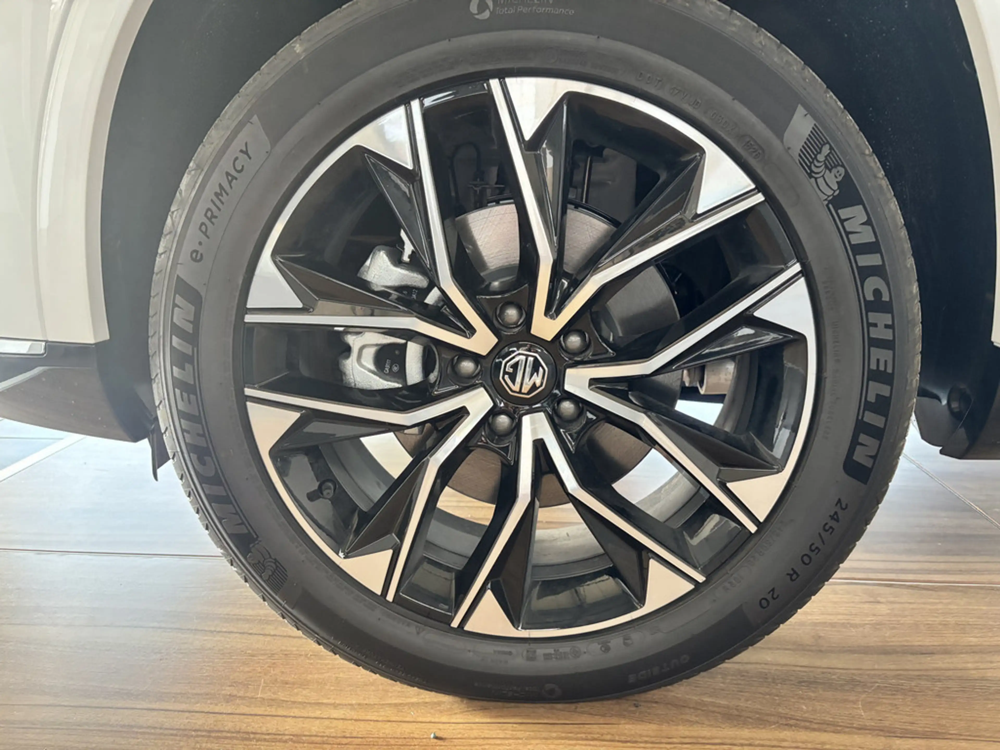 MG MGS9 PHEV Premium‼️️Preis gilt nur bei Finanzierung‼️ — photo 31