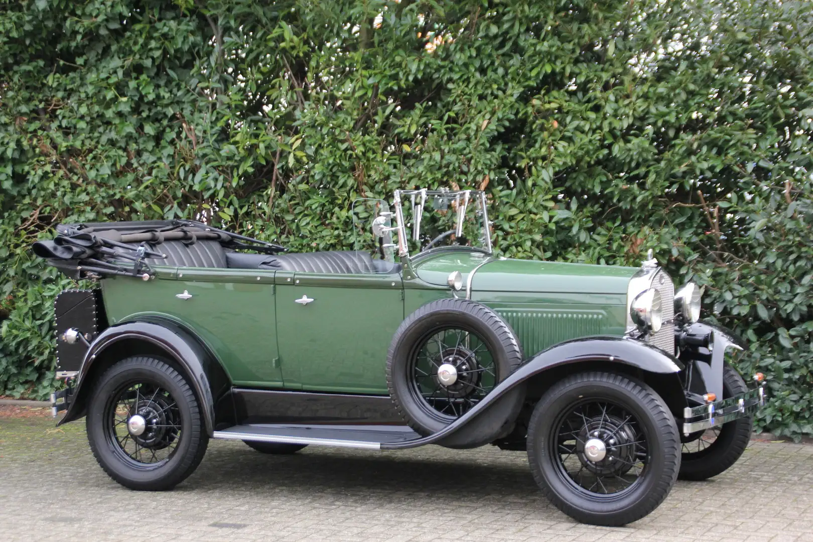 Oldtimer Ford Model A Phaeton, TÜV und H, viersitziges Cabrio Zöld - 2