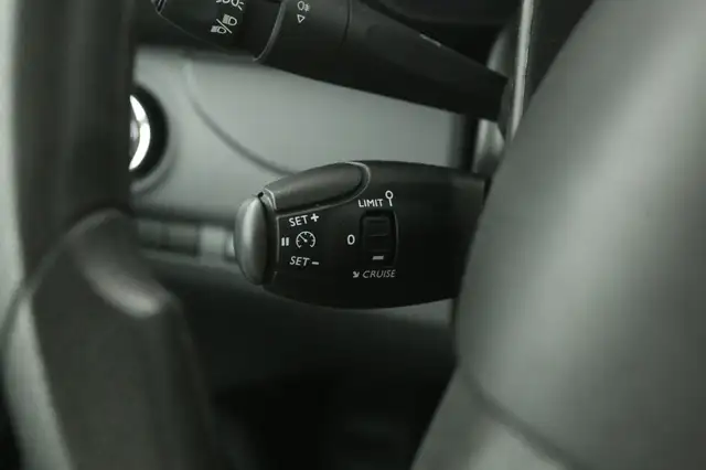 Opel Vivaro view 13