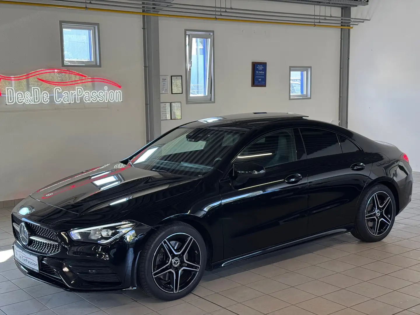Mercedes-Benz CLA 250 CLA 250 AMG-Line*PANO+NightPaket*JungeSternebis 28 Schwarz - 1