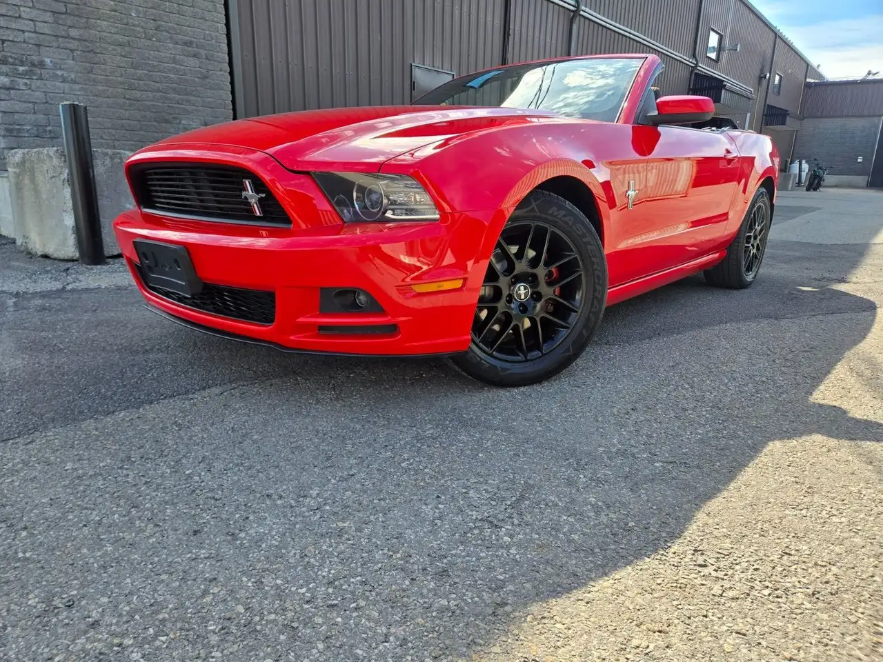 Ford Mustang снимка Ford Mustang