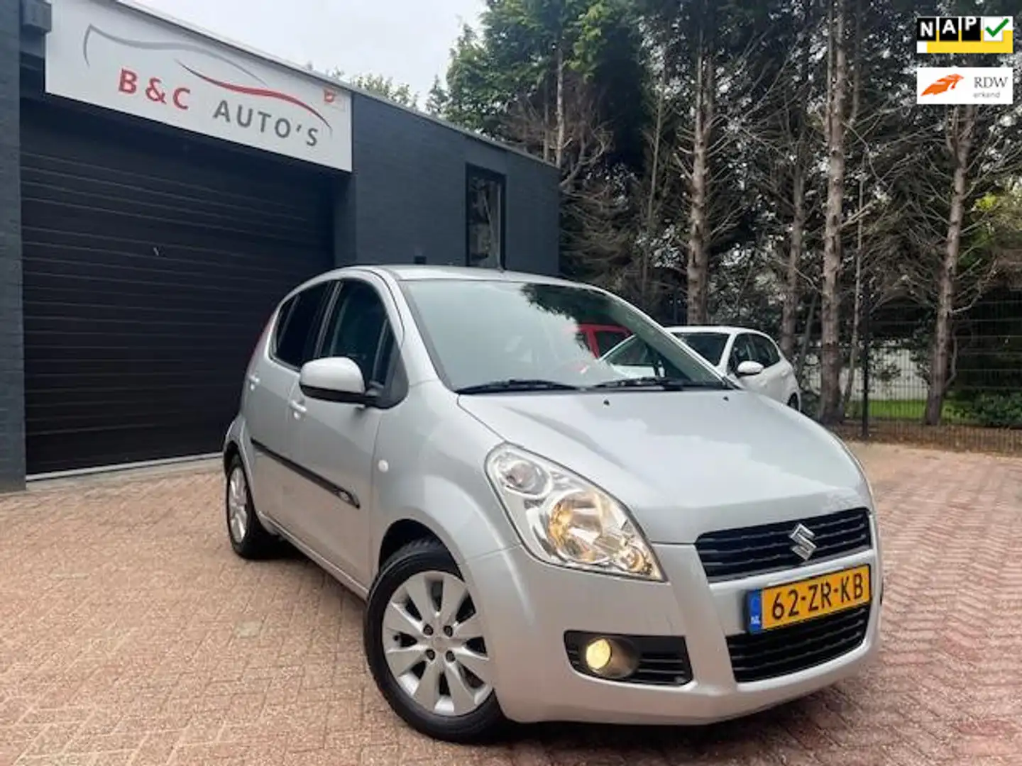 Suzuki Splash 1.2 Exclusive / AIRCO / APK 01-10-2026 Grijs - 1