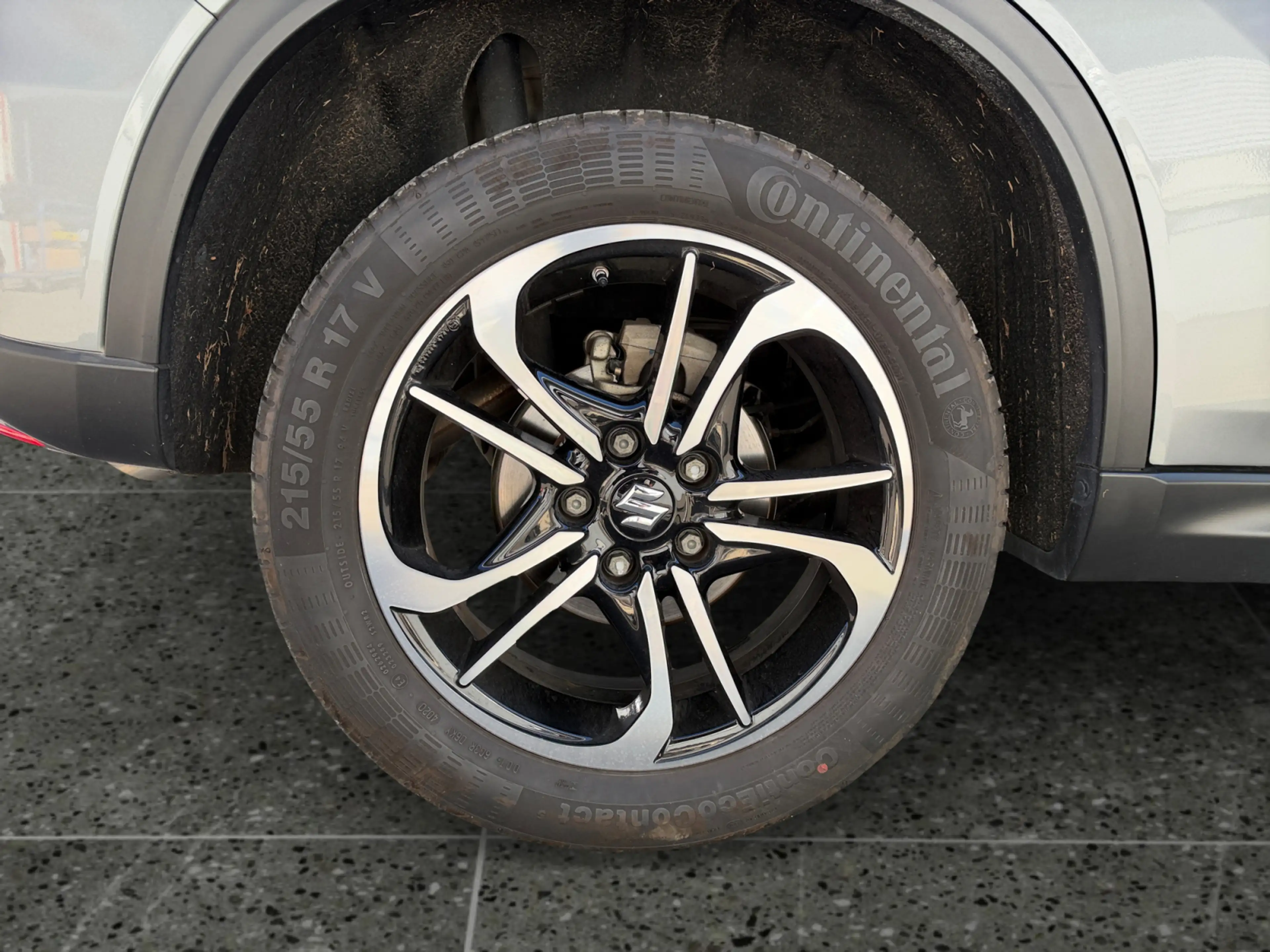 Suzuki Vitara Vitara 1,4 GL+ DITC Hyb ALLGRIP Katana flash Limi — photo 15