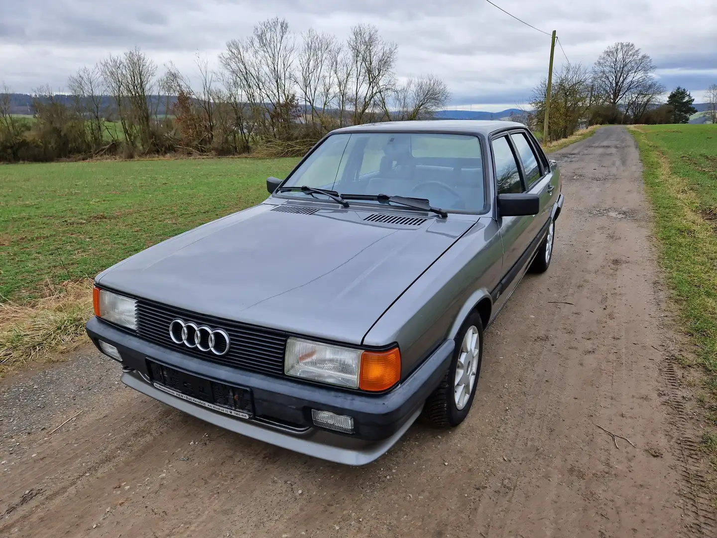 Audi 80 GTE 1.8 H Zulassung Oldtimer Grijs - 1