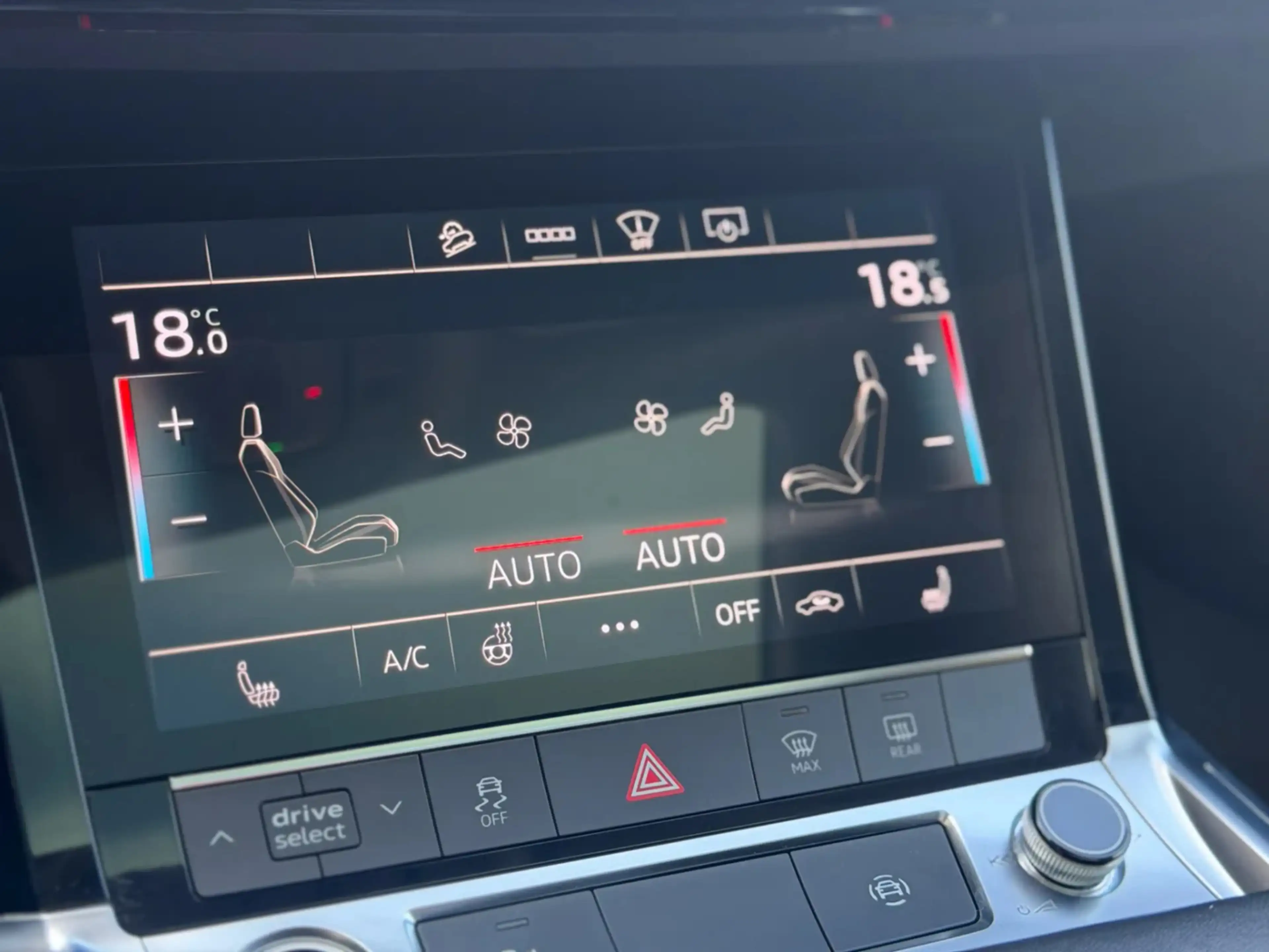Audi e-tron Sportback 55 quattro S edition 95 kWh 94% SoH (Dea — photo 24