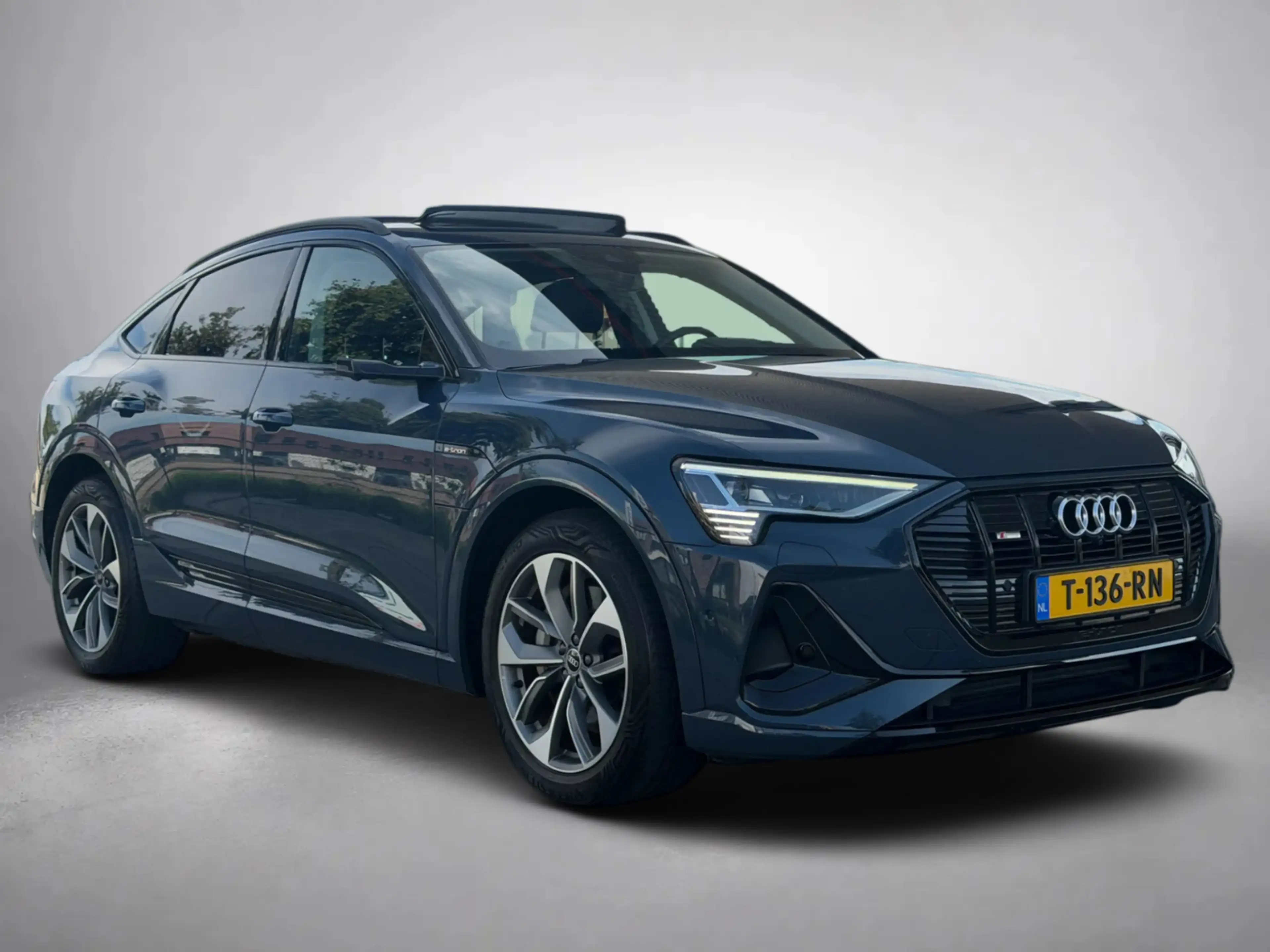 Audi e-tron Sportback 55 quattro S edition 95 kWh 94% SoH (Dea — photo 26