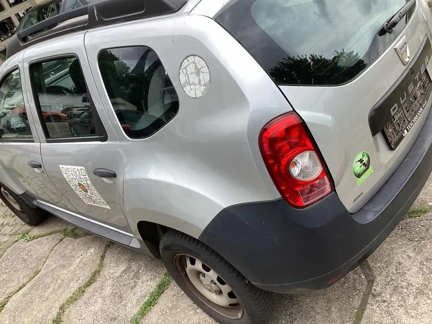 Dacia Duster 1.6 16V 105 4x2 Ambiance, ohne TÜV Silber - 2