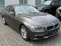 BMW 320 D Limousine Luxury Leder Head Up Schiebedach Brun - thumbnail 5
