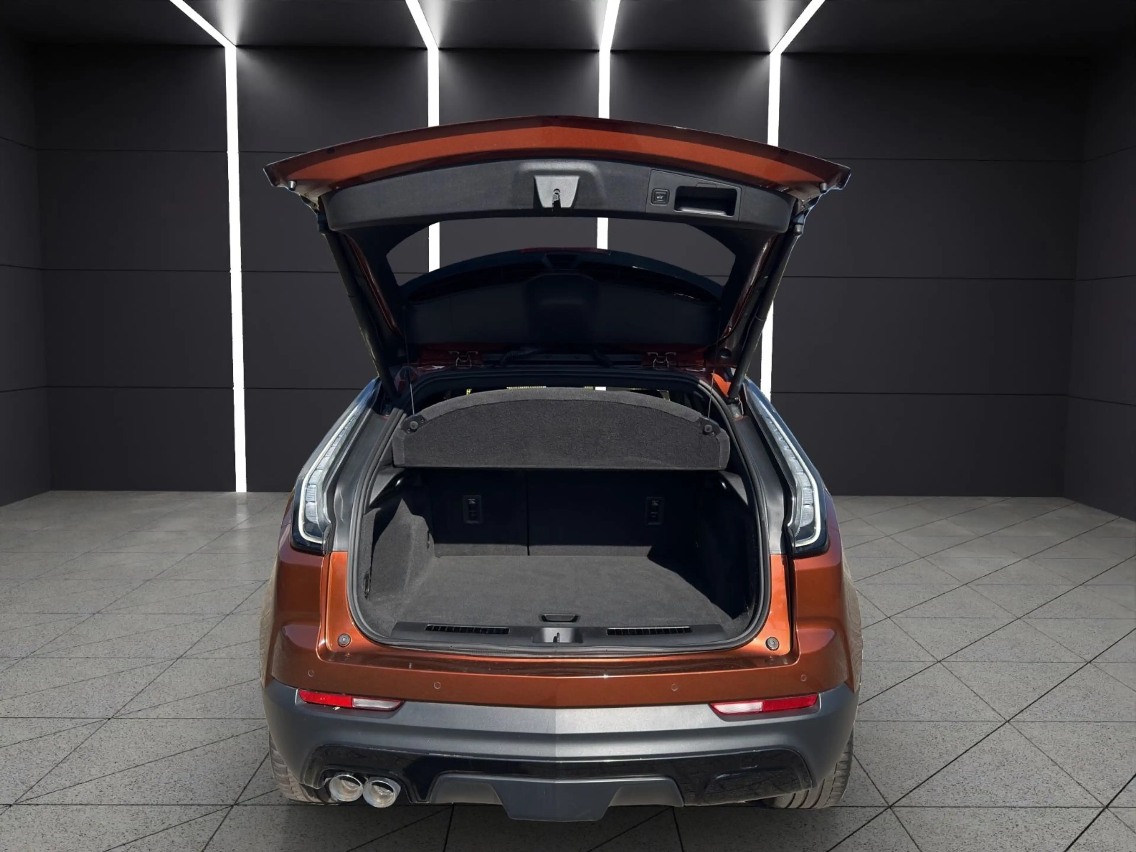 Cadillac XT4 Sport AWD — photo 9