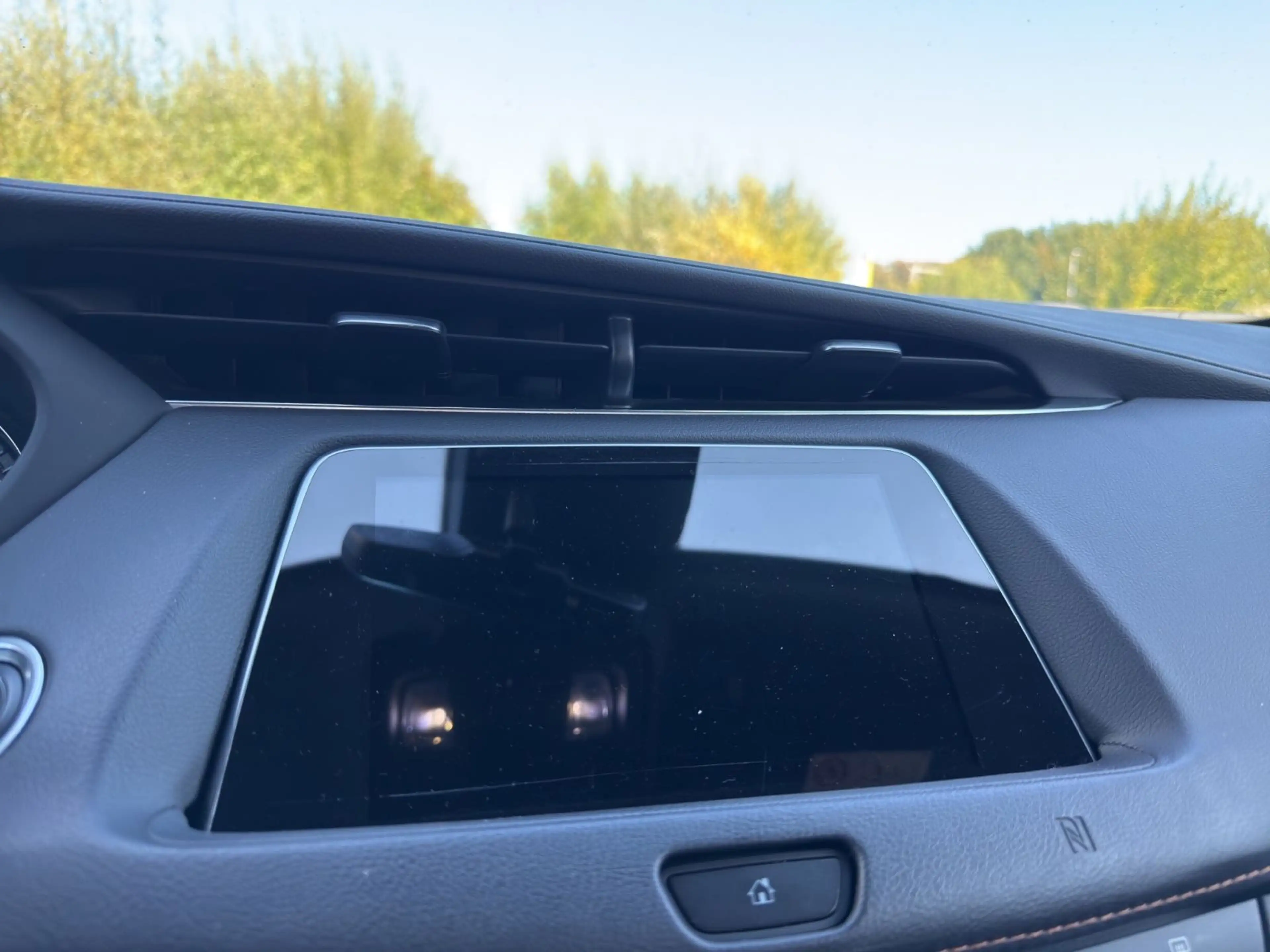 Cadillac XT4 Sport AWD — photo 14