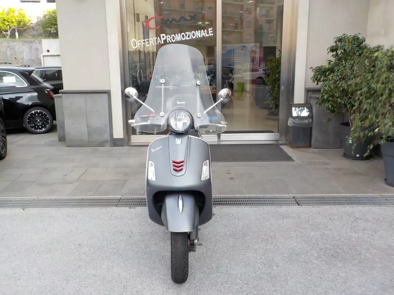 Vespa GTS Super 300