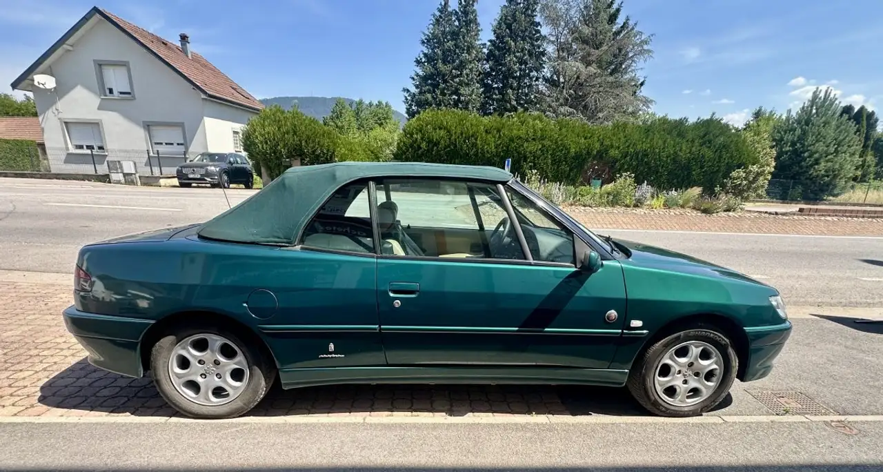 Peugeot 306 Cabriolet 1.6 i 90 ch ROLAND GARROS, foto 4