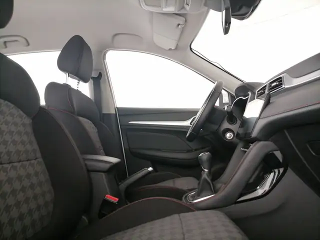 MG ZS view 6