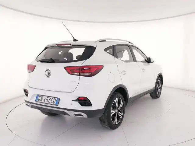 MG ZS view 2