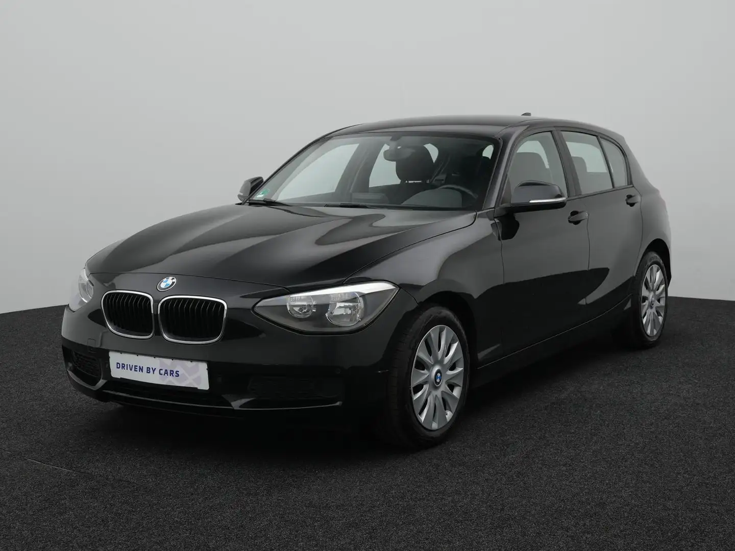 BMW 118 d  SHZ,NAVI,BT,KLIMA,PDC,LIMITER,CD Schwarz - 2