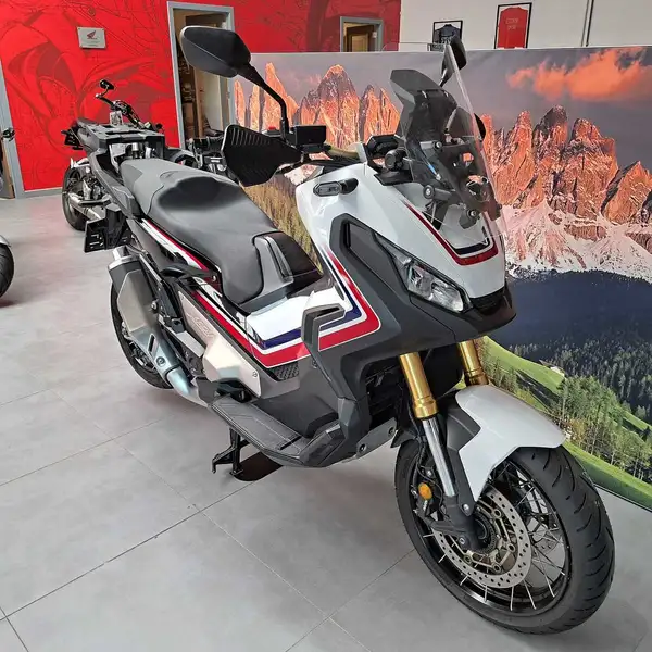 Honda X ADV 750 - foto 2