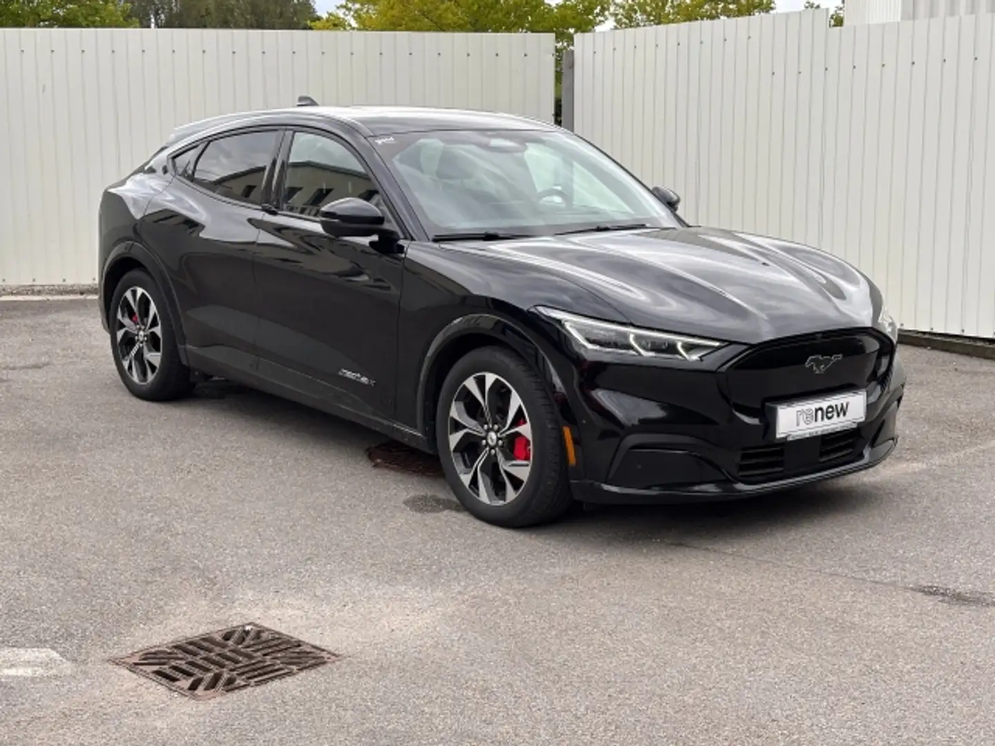 Ford Mustang Mach-E Ford Mustang Mach-E Schwarz - 1