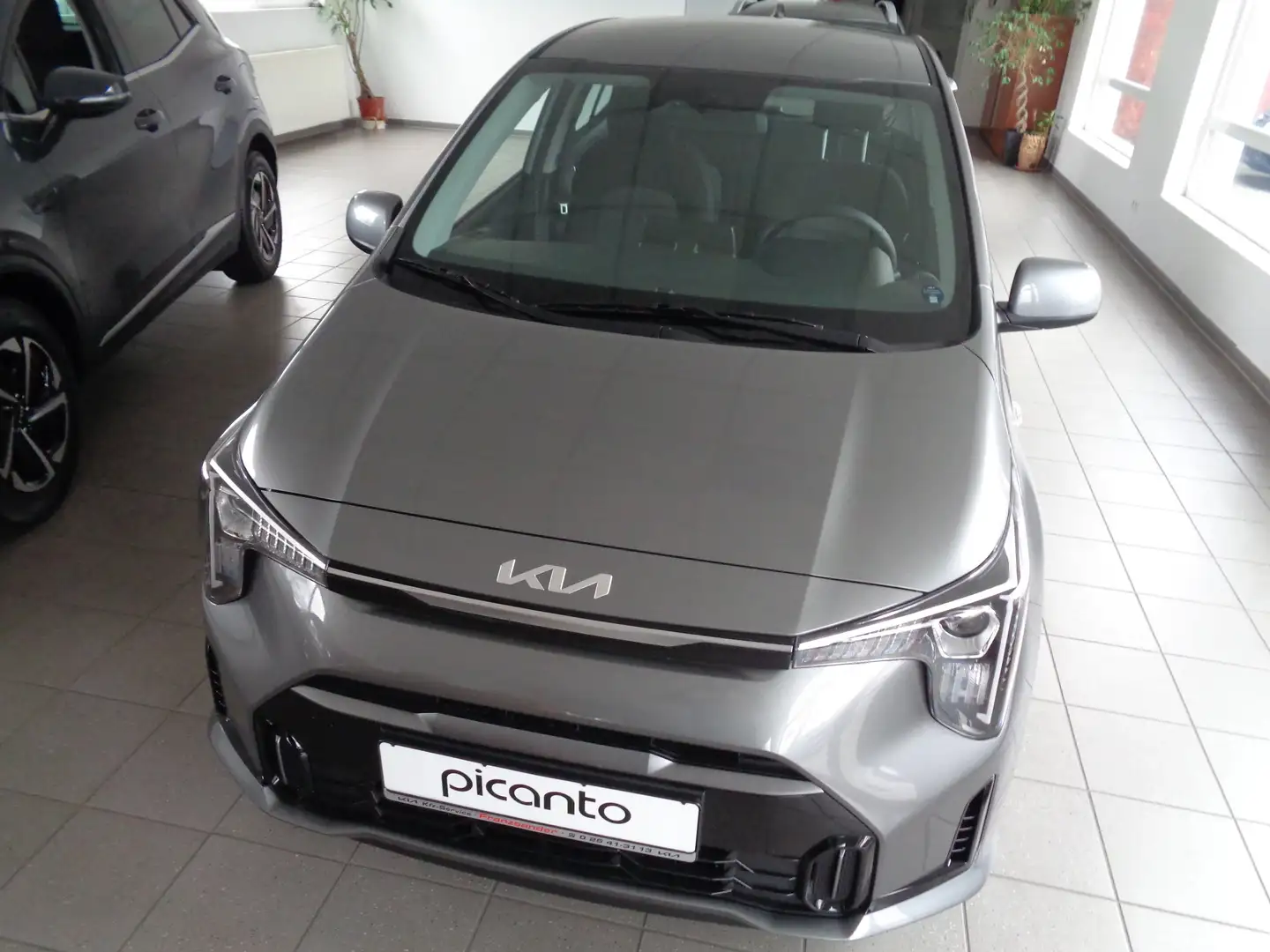 Kia Picanto 1.0 Vision Navigation Rückfarkamera Gris - 1