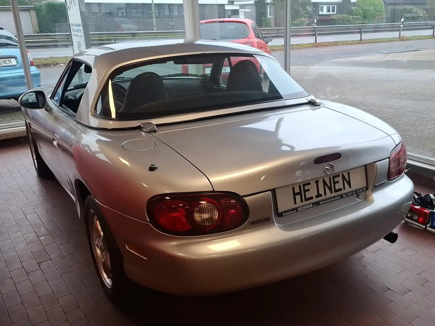 Mazda MX-5 1.6i 16V Hardtop Plateado - 2
