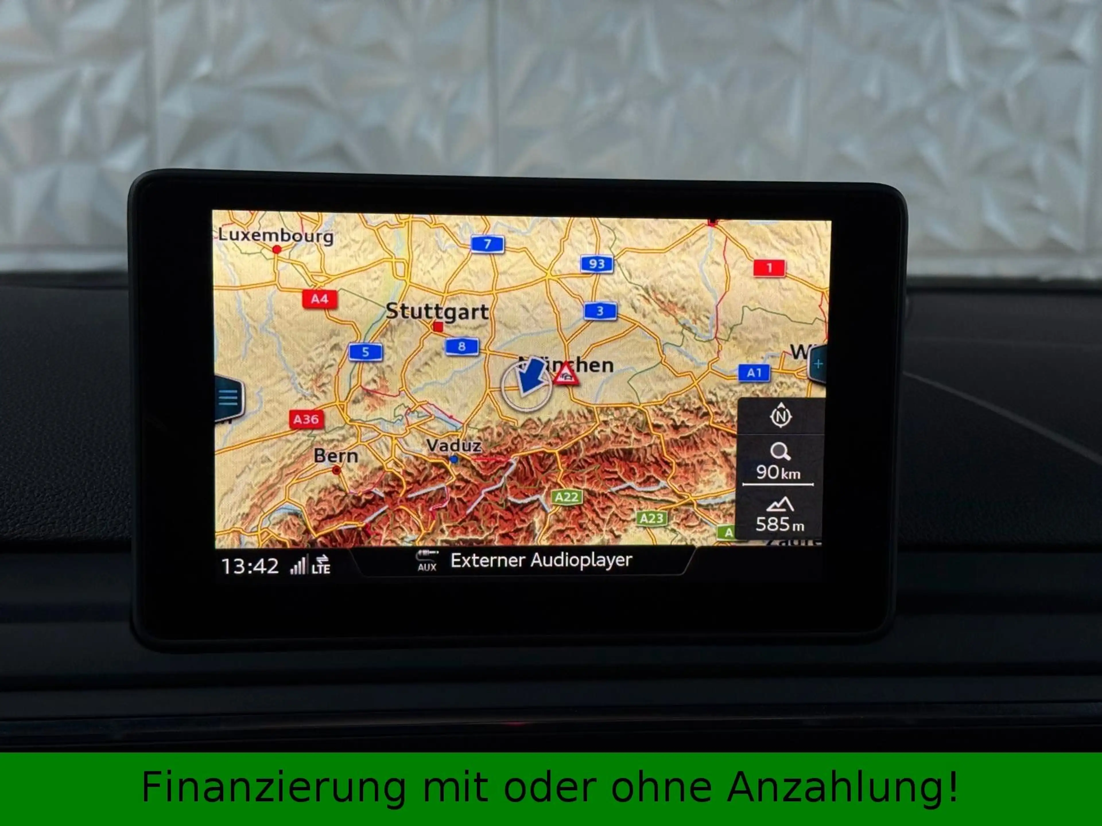 Audi A4 2.0 TFSI Avant*Sport Ultra*Bi-Xenon*Navi*PDC* — photo 12