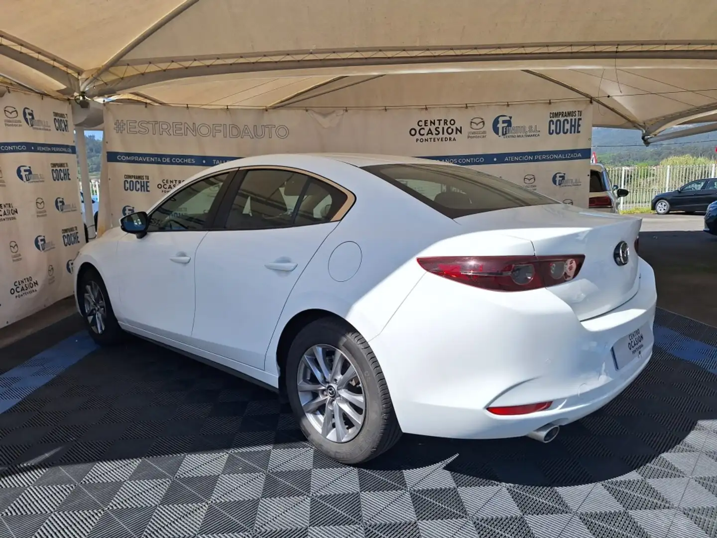 Mazda 3 2.0 e-Skyactiv-G Origin 90kW Blanco - 2