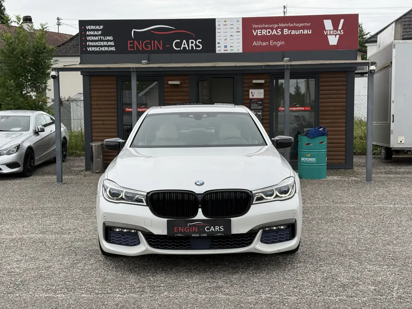 BMW 730 M-Paket/Massage/AHK/ACC/SpurAss./Headup/Carbon/ Weiß - 2