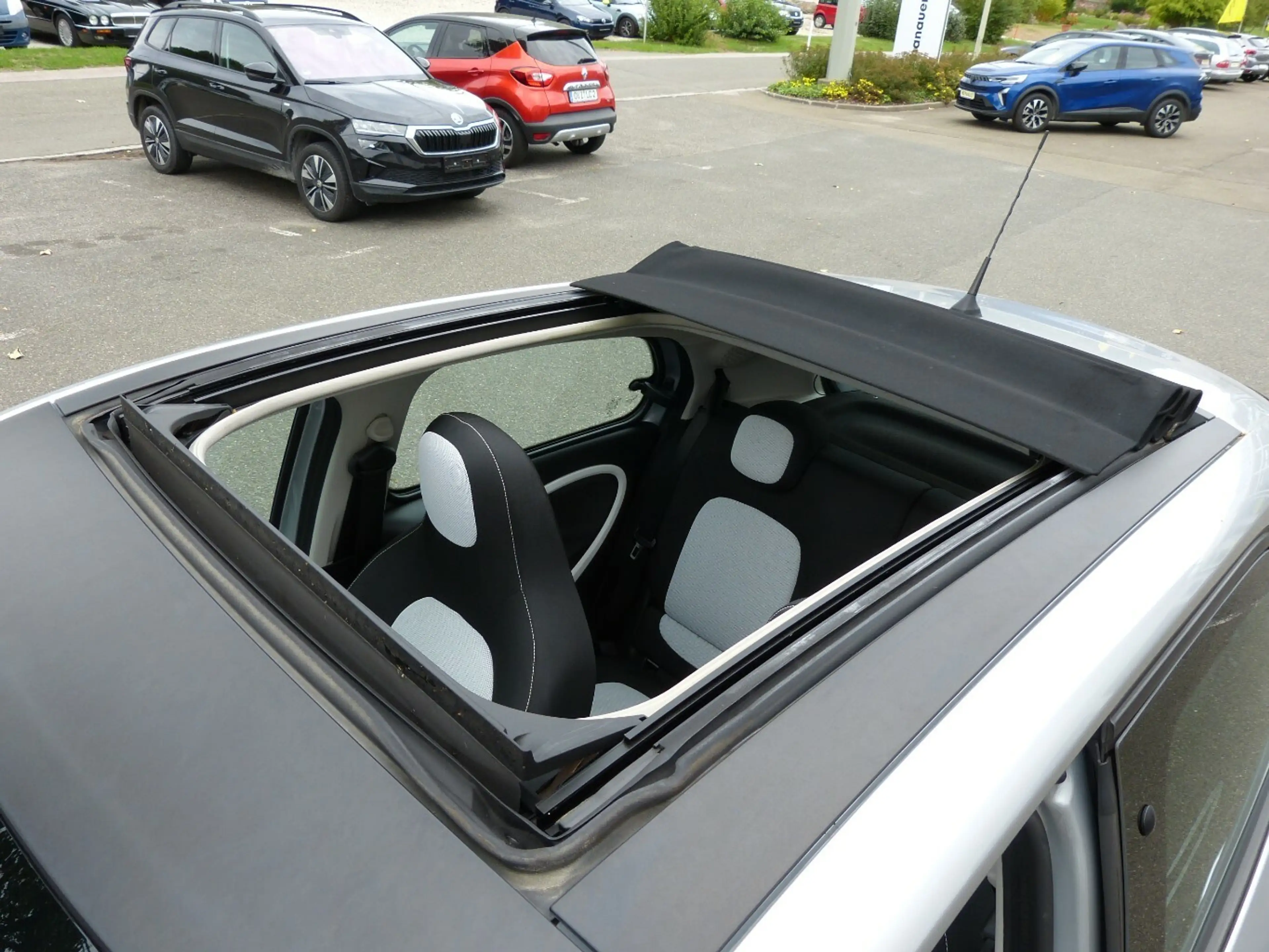 smart forFour Passion [KLIMAAUTOMATIK/SHZ/ALU/PDC] — photo 9