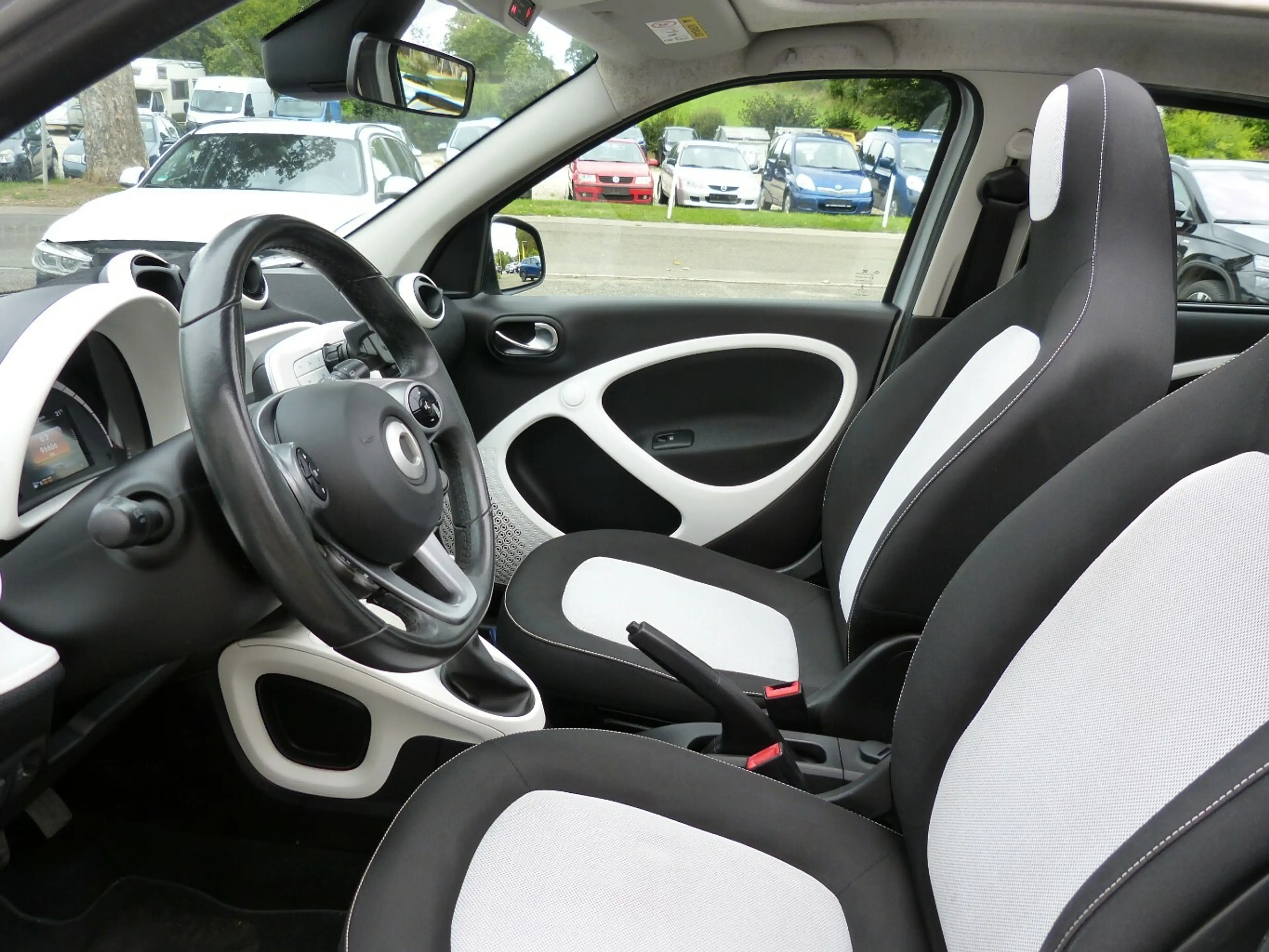 smart forFour Passion [KLIMAAUTOMATIK/SHZ/ALU/PDC] — photo 10