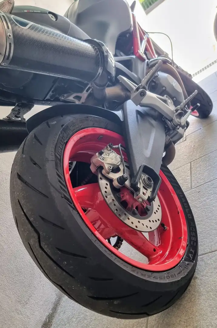 Ducati Monster 696 Negru - 1